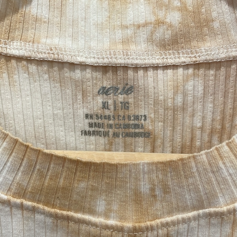 aerie Tie-Dye Ribbed Crop Tank in White and Tan - Picture 2 of 4